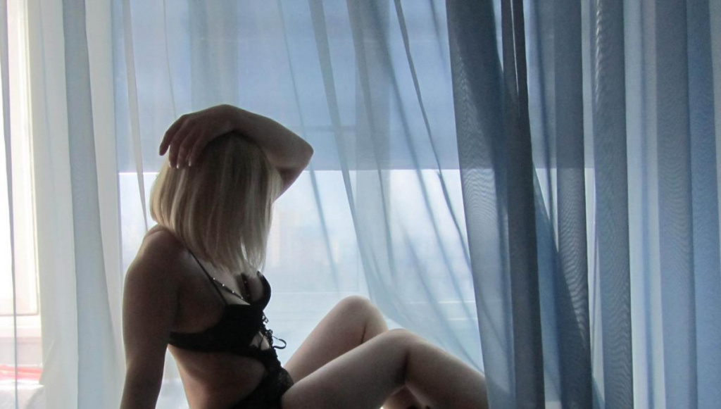 Аня: проститутки индивидуалки в Сочи