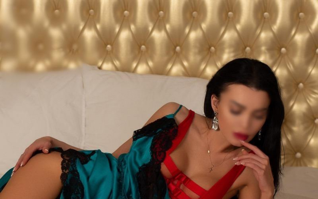 Саша: проститутки индивидуалки в Сочи